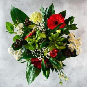 Christmas Classic bouquet oasis florists dublin