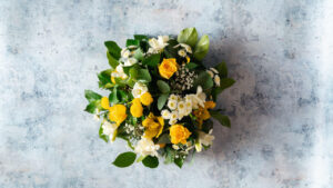 flower arrangement delivery flowers Dublin