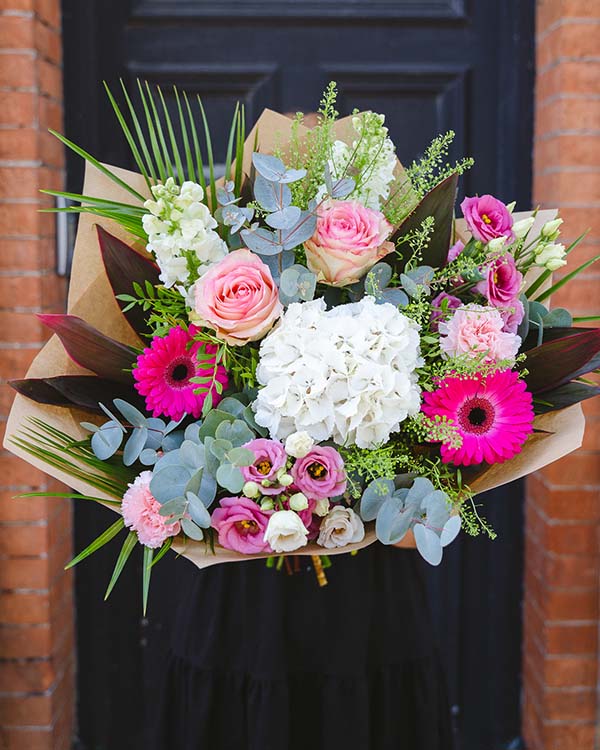 sweetheart stems order flowers online in Dublin